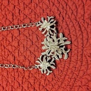 Lovely silver necklace.